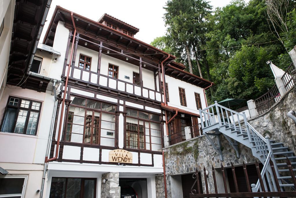 Vila Wendy Sinaia Ngoại thất bức ảnh